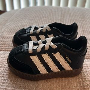New without Box Sambas